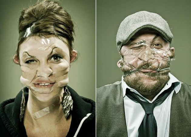 biến dạng mặt người từ băng dính