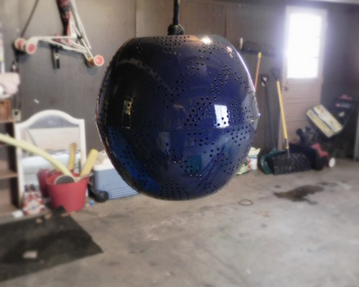 sáng tạo đèn ngủ từ băng dính và bát nhựa