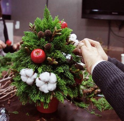 tự chế cây thông noel dễ dàng và đẹp mắt