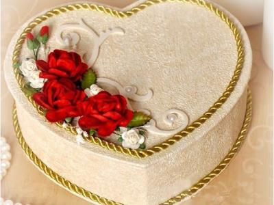 Sáng tạo hộp quà đáng yêu từ lõi băng dính