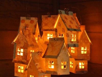 Làm đèn lồng hình ngôi nhà đón trung thu