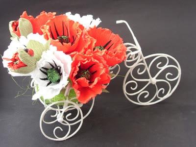 Chế chiếc xe đạp trang trí hoa tuyệt đẹp